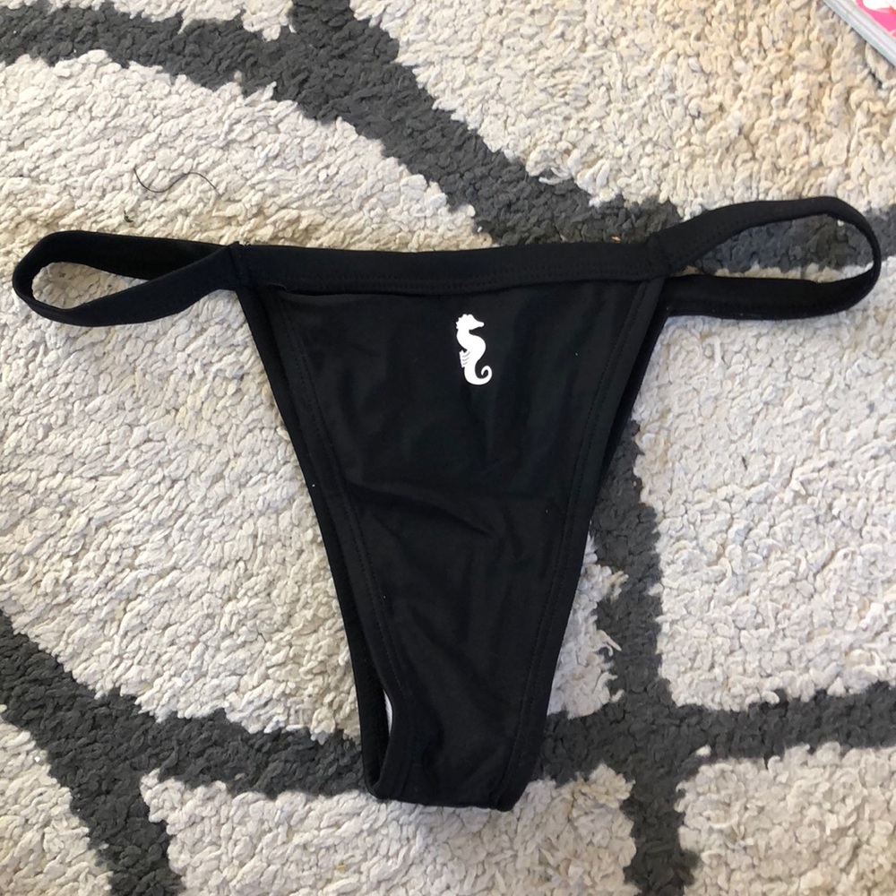 SunnyCo black bottoms